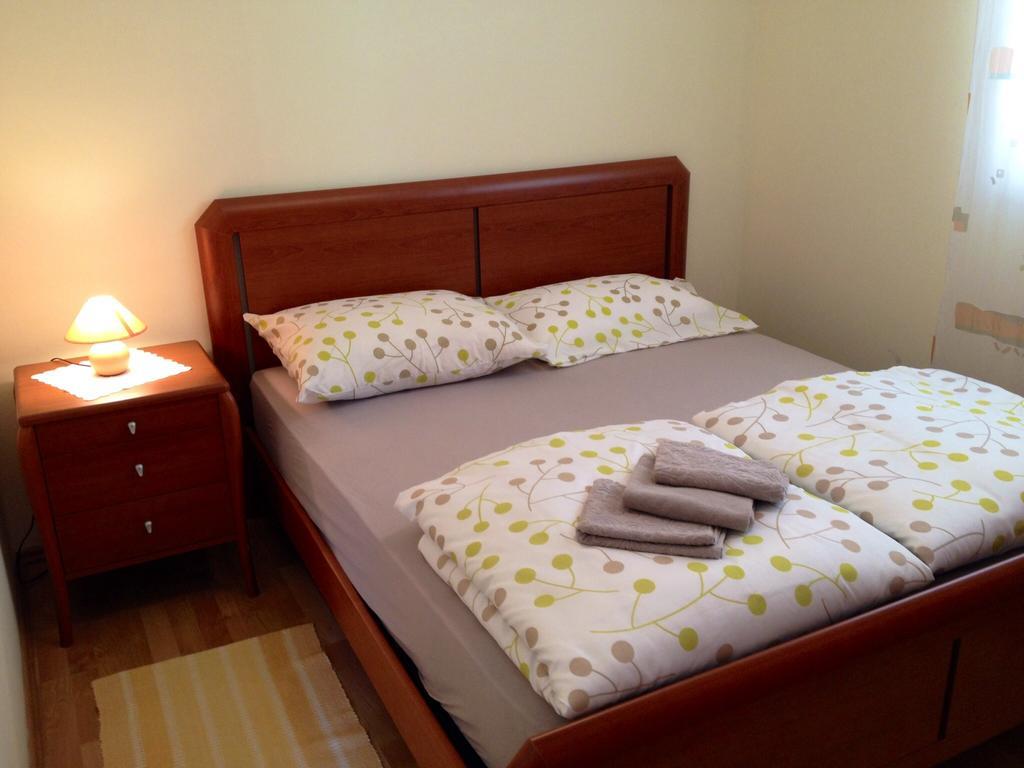 Apartments Rukavina Rogoznica  Habitación foto
